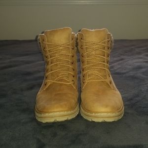 combat boots